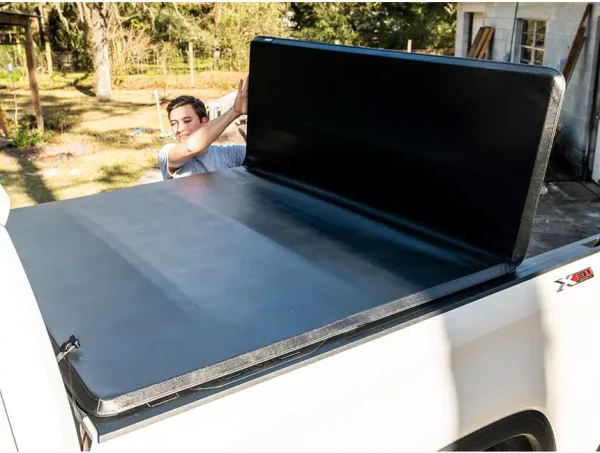 Gator SFX Tri-Fold Soft Folding Tonneau Cover - Image 2