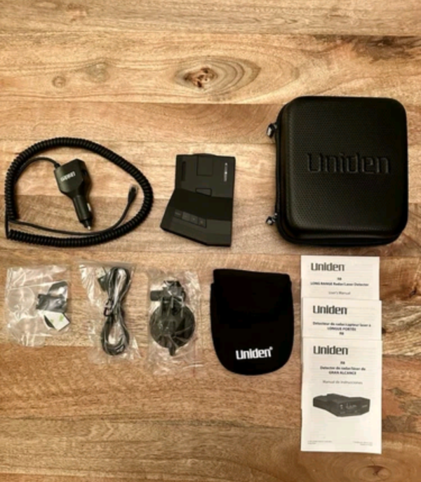 Uniden R8 Radar/Laser Detector - Image 2