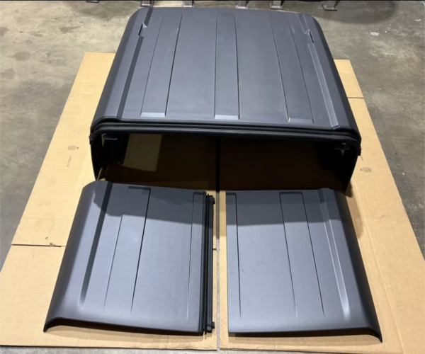 NEW TAKE OFF OEM FORD BRONCO
HARD TOP ROOF 2 DOOR W/PANELS M2DB-X502G33-ESSMID