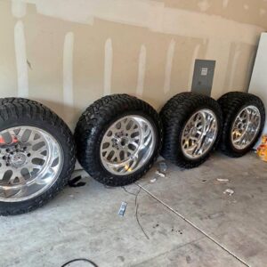 22x12 American Force Fallout 8x170 wheel lug pattern - F250